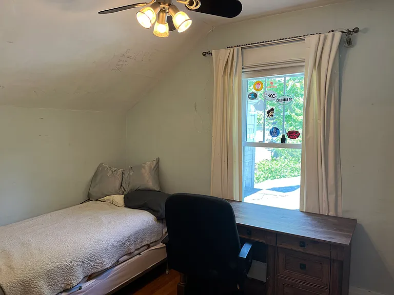 157 Los Robles St — Photo 18
