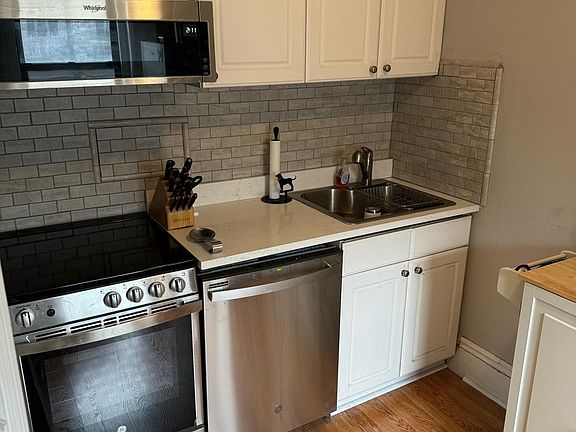 3rd image of 1091 Boylston St APT 33