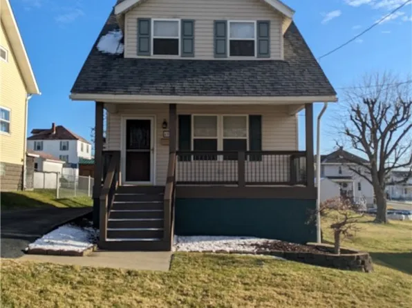 407 S High St, Scottdale, PA 15683
