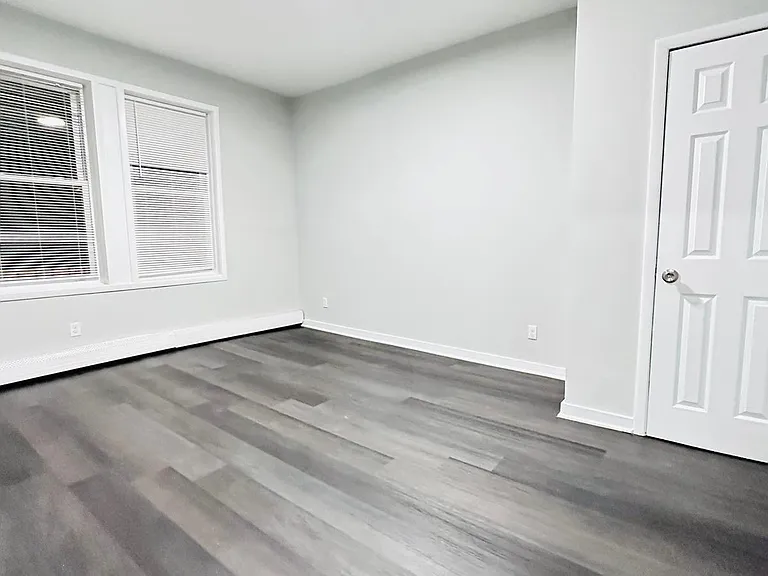 30 12th Ave #1 — Photo 6