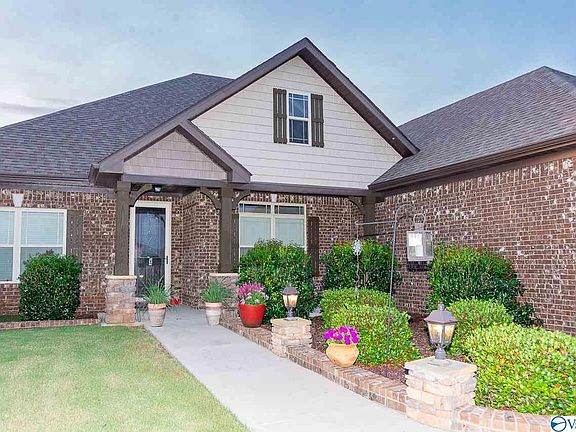 4th image of 361 Northlake Dr