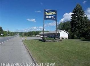 64 Houlton Rd, Baileyville, ME 04694