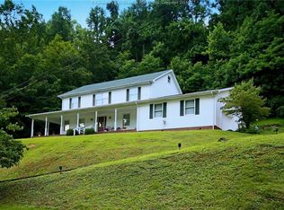 25 Carney Dr, Charleston, WV 25312