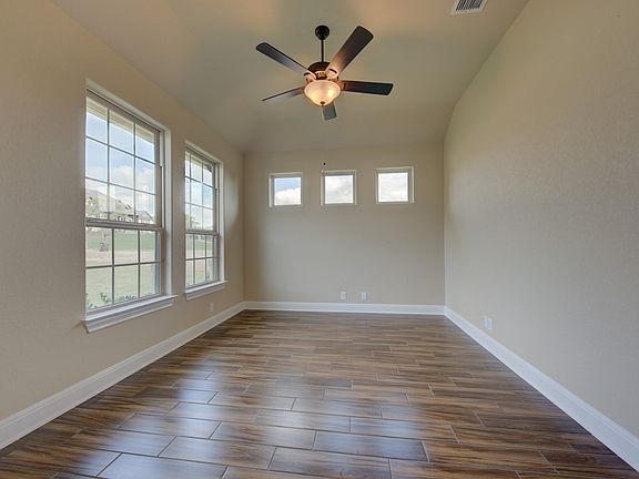 5th image of 5736 High Forest Dr