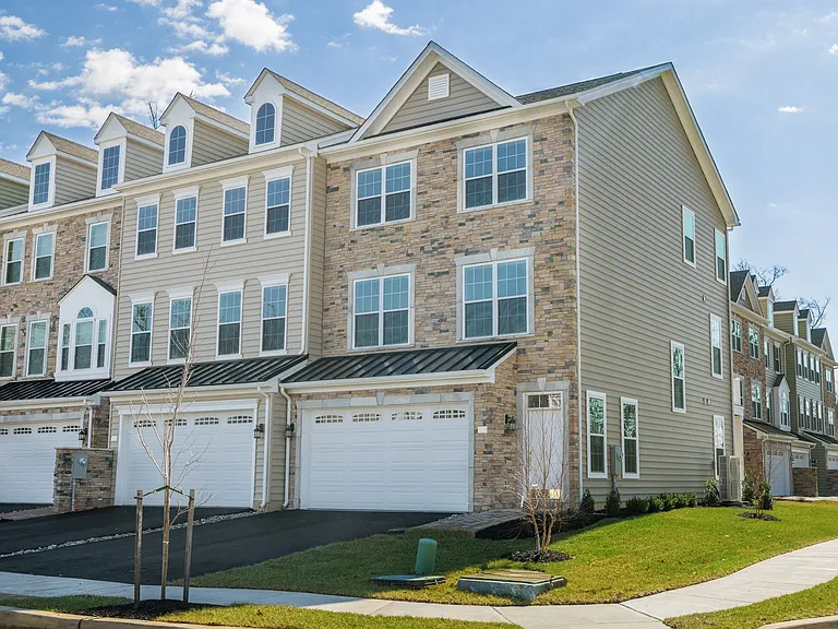Meridian Crossing Community — Photo 16