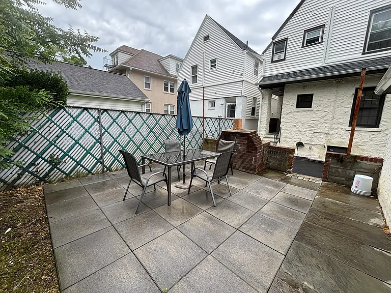 76 Lake Ave — Photo 20