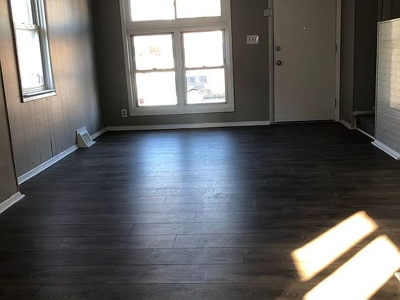 4th image of 7827 Saint Fabian Ln