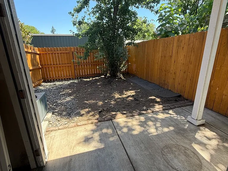 450 Midway Rd #34 — Photo 12