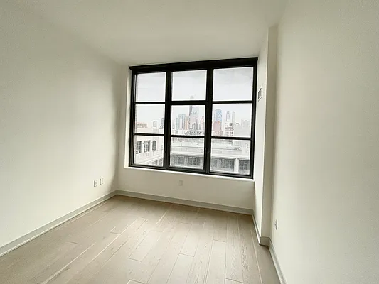 Rented by City Connections Realty | media 2