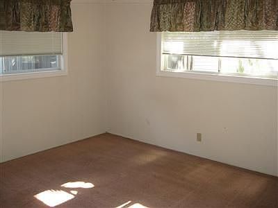 5th image of 1306 Gerry Way