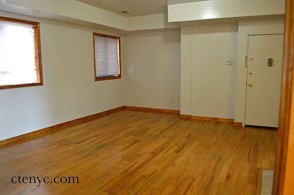 Rented by CT Estates | media 22