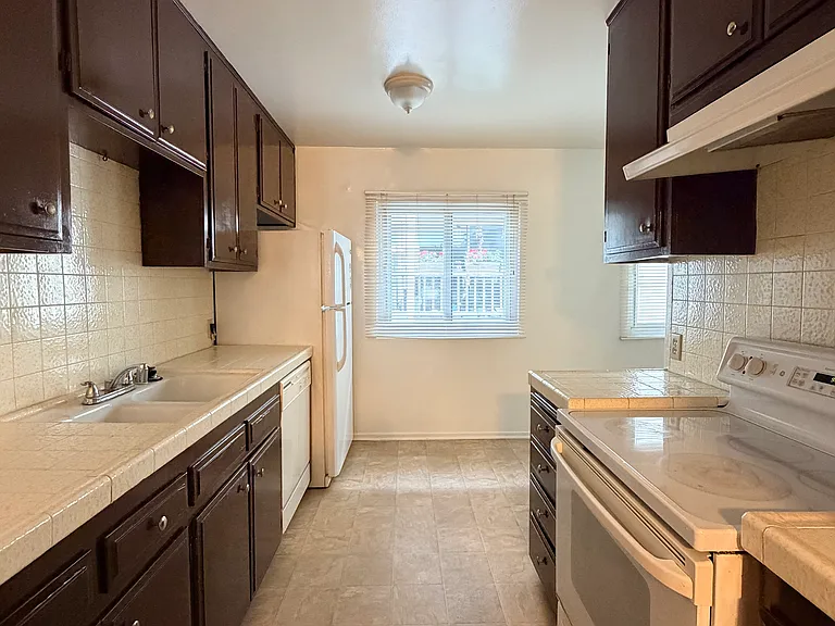 8161 Manitoba St #8 — Photo 6