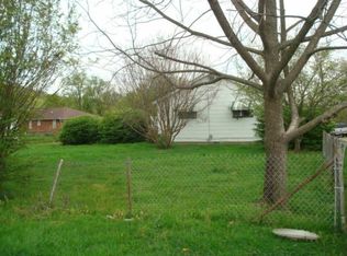 110 8th St, Huntington, WV 25705