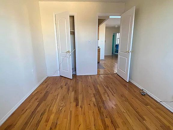 5th image of 30-27 44th St #3
