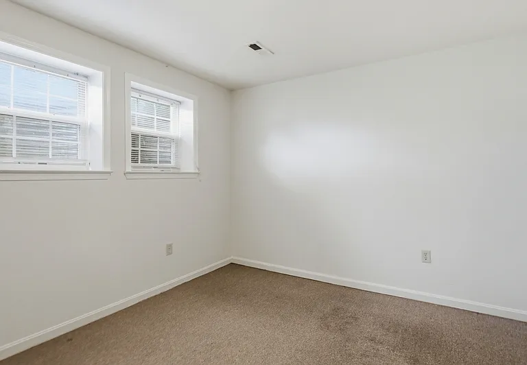 1033 Higgins Way #1 — Photo 15
