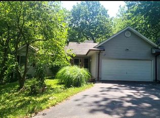 739 Spring Garden Dr, Saint Louis, MO