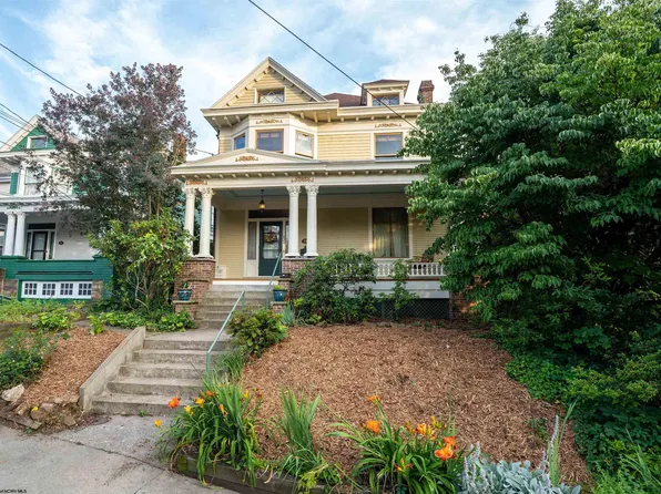 224 Wilson Ave, Morgantown, WV 26501