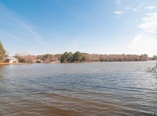 54 Maplevale Dr, Palmyra, VA 22963