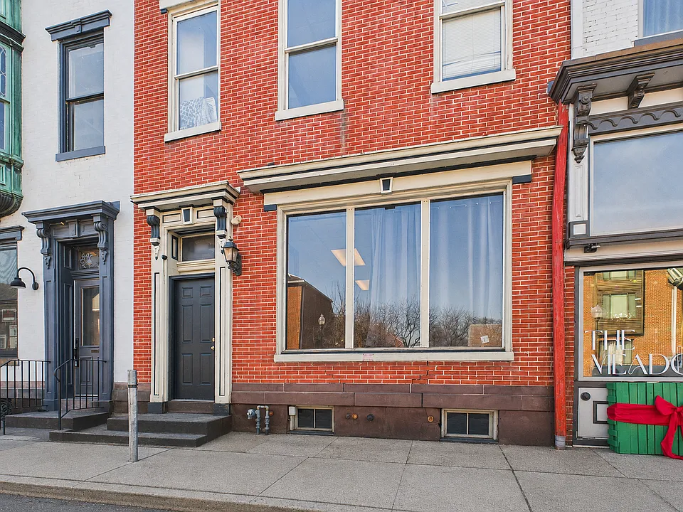 1124 N 3rd Street