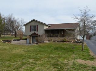 150 Little Stoney Creek Rd, Elizabethton, TN 37643