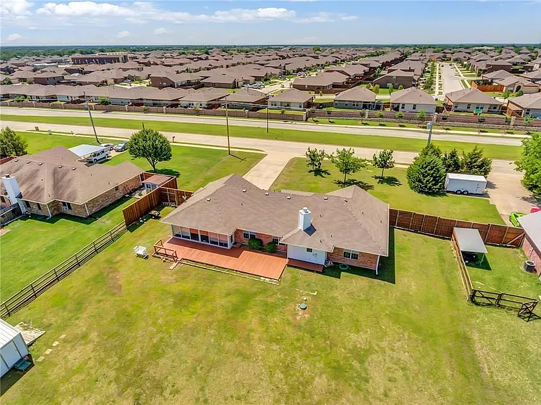 1528 Monte Carlo Blvd — Photo 10