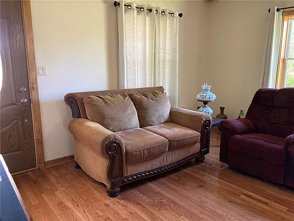 2nd image of 3042 N Euclid Ave