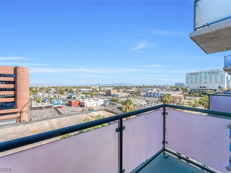 353 E Bonneville Ave #746 — Photo 32