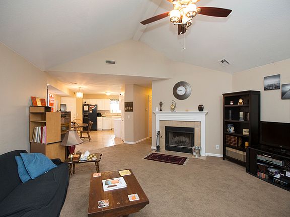 5th image of 5611 S Waco Ave