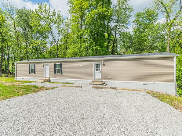 40 Lazy River Rd, Cloverdale, IN 46120