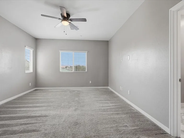 6510 Silver Estates Ave — Photo 14