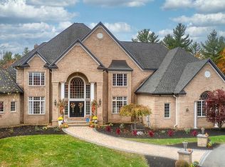 81 Heritage Hill Rd, Windham, NH 03087