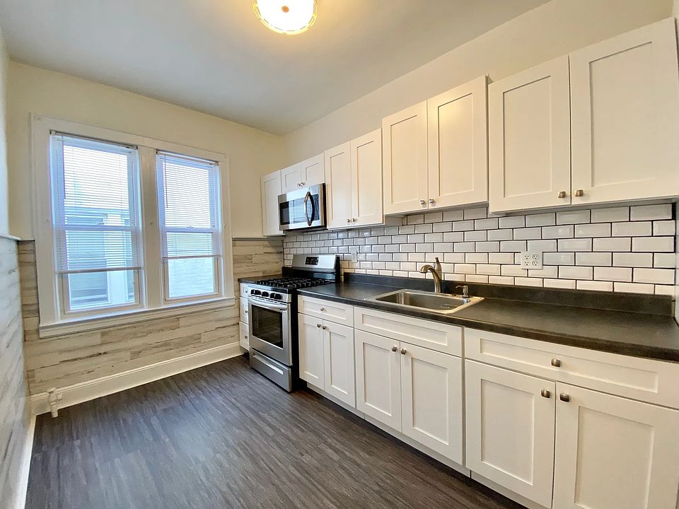 1st image of 47-25 38th St #2F