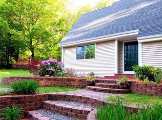 41 Kingsley Rd, Lebanon, CT 06249