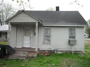 217 Oakland Ave, Trumann, AR 72472