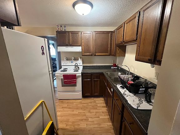 5th image of 190 Cleveland Ave #1