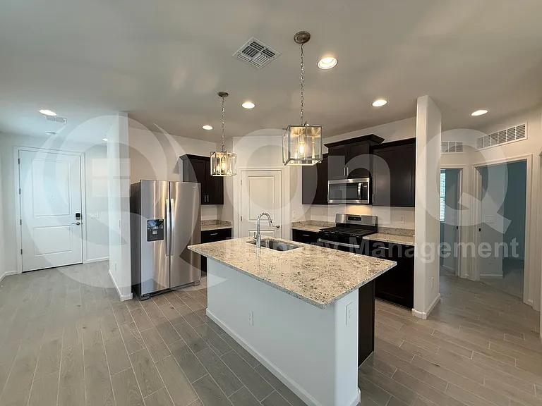 6901 W Sweetshade Ln — Photo 10