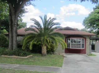 1208 Citrus Hill Ct, Seffner, FL 33584