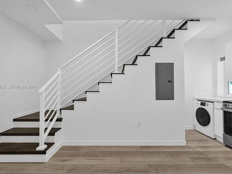 1610 Euclid Ave #A-109 — Photo 6
