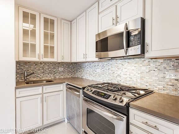 3rd image of 55 W 14th St APT 15B