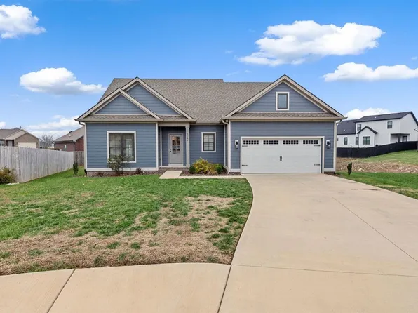 3239 Clover Field Ct, Bowling Green, KY 42101