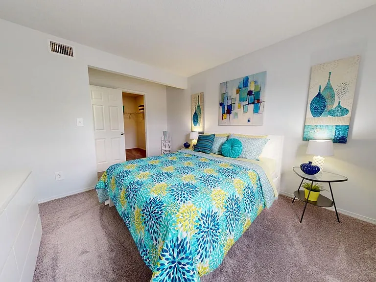 Teal Run Apartments — Photo 11