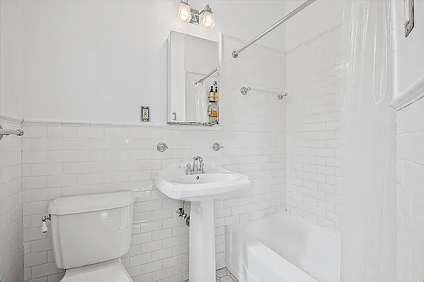 Rented by Compass | media 8