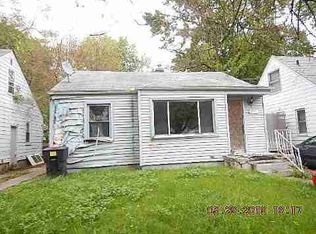 19752 Stout St, Detroit, MI 48219