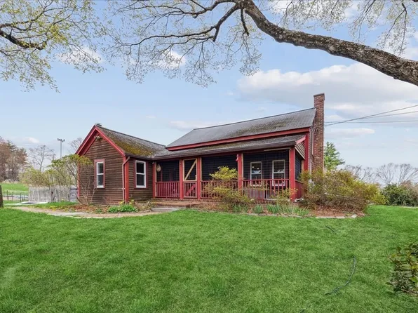 296 South St, Belchertown, MA 01007