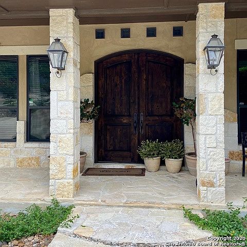 1st image of 25228 Wentworth Way