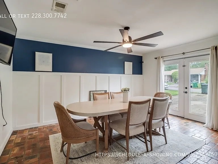 7201 Bienville Dr — Photo 4