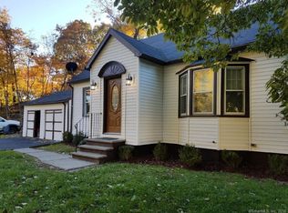1585 Chopsey Hill Rd, Bridgeport, CT 06606