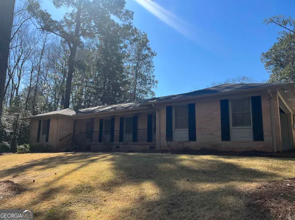 110 Springvale Rd, West Point, GA 31833