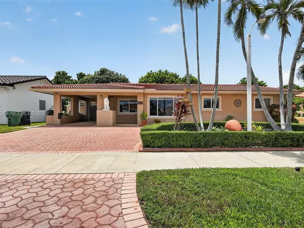 8936 SW 11th St, Miami, FL 33174