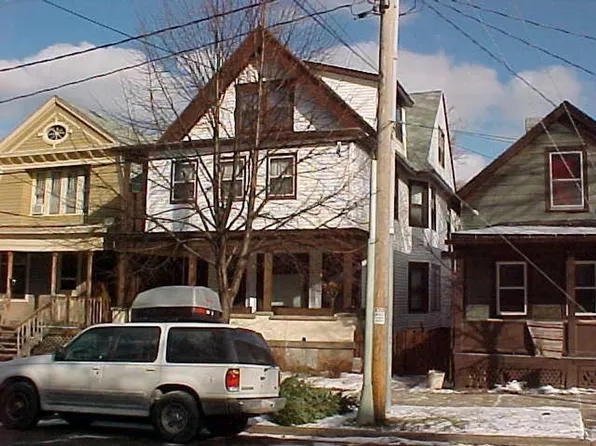 11 North Franklin Street